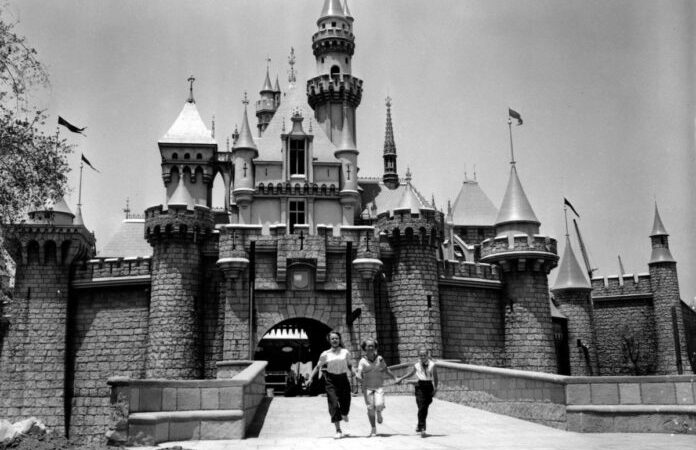 disneyland-vintage