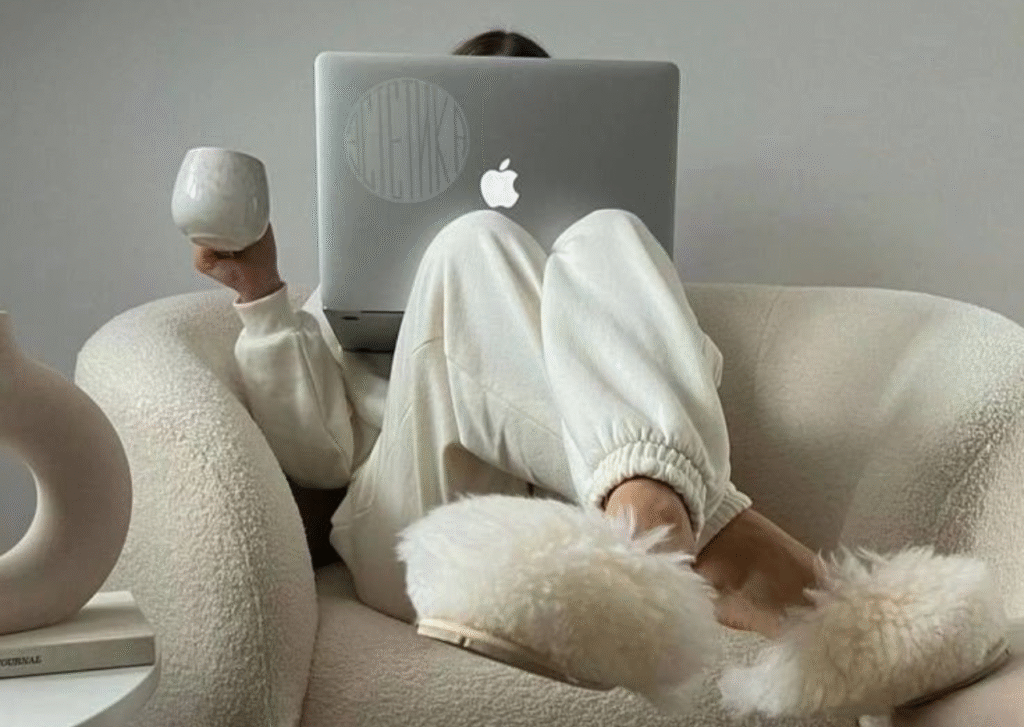 Pročitajte više o članku Ženski hormonalni ciklus – kako ga uskladiti sa životom i poslovanjem